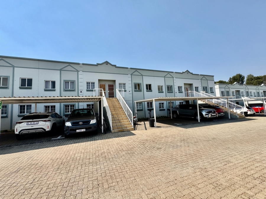 1 Bedroom Property for Sale in Die Bult North West